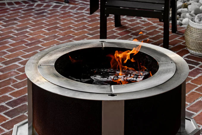 Live-Fire Wood Outdoor Pizza Oven