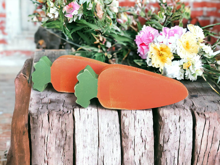 Primitive/Country Rustic Wood Carrot - Spring Country Decor