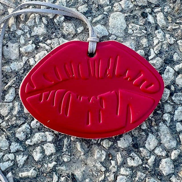 Lips Air Flair - Butt Naked