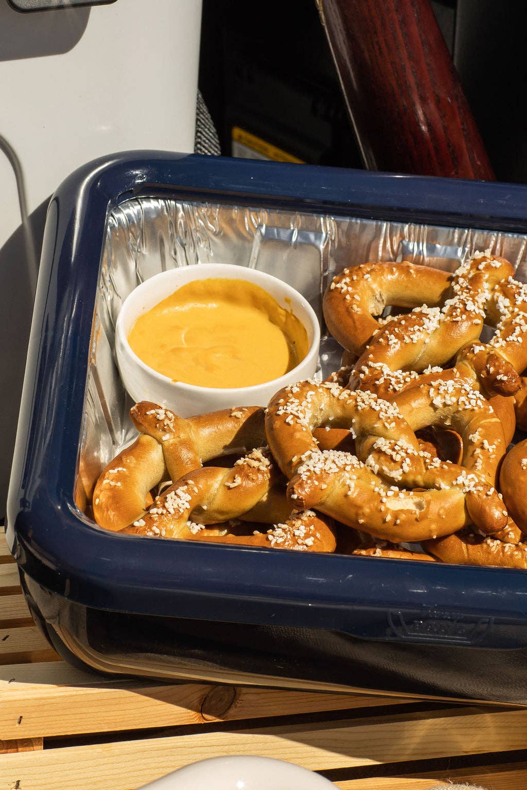 Classic Set - Pan Frame w/ Lid &amp; Serving Spoon - Navy Blue